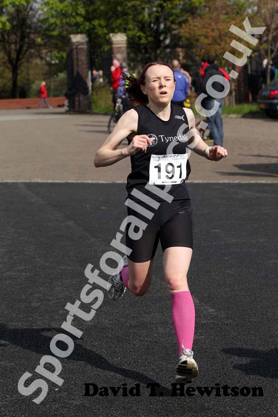 Joanne Lee (Tynedale Harriers), Terry O'Gara Memorial 5k Road Race organised by Wallsend Harriers.